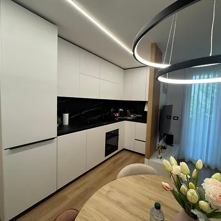 Apartman Ely - Fiera & Policlinico *