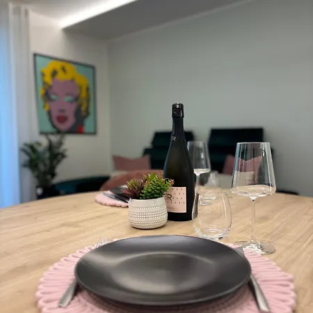 Apartman Ely - Fiera & Policlinico *